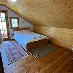 Сasa de vacaciones Casa Adrian *