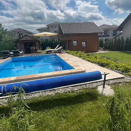 Casa Adrian